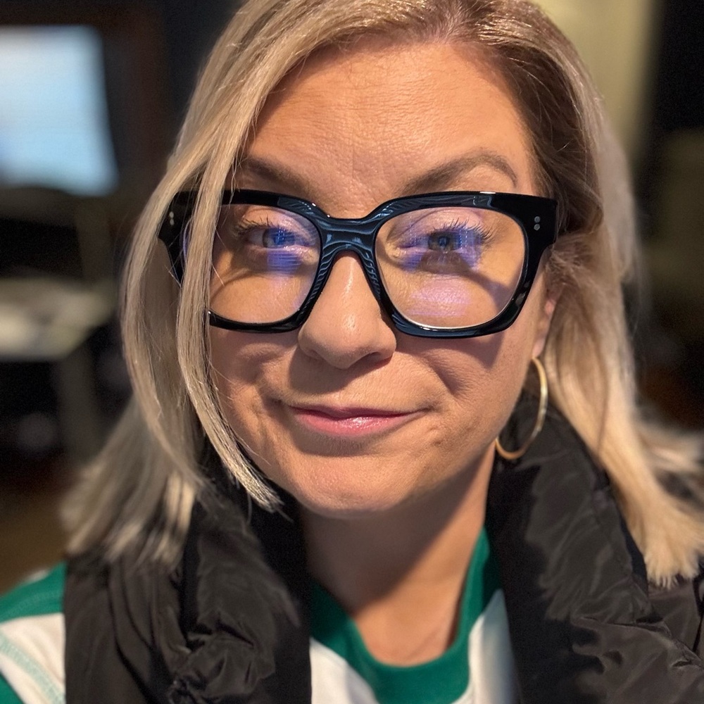Meet your Posher, Jen